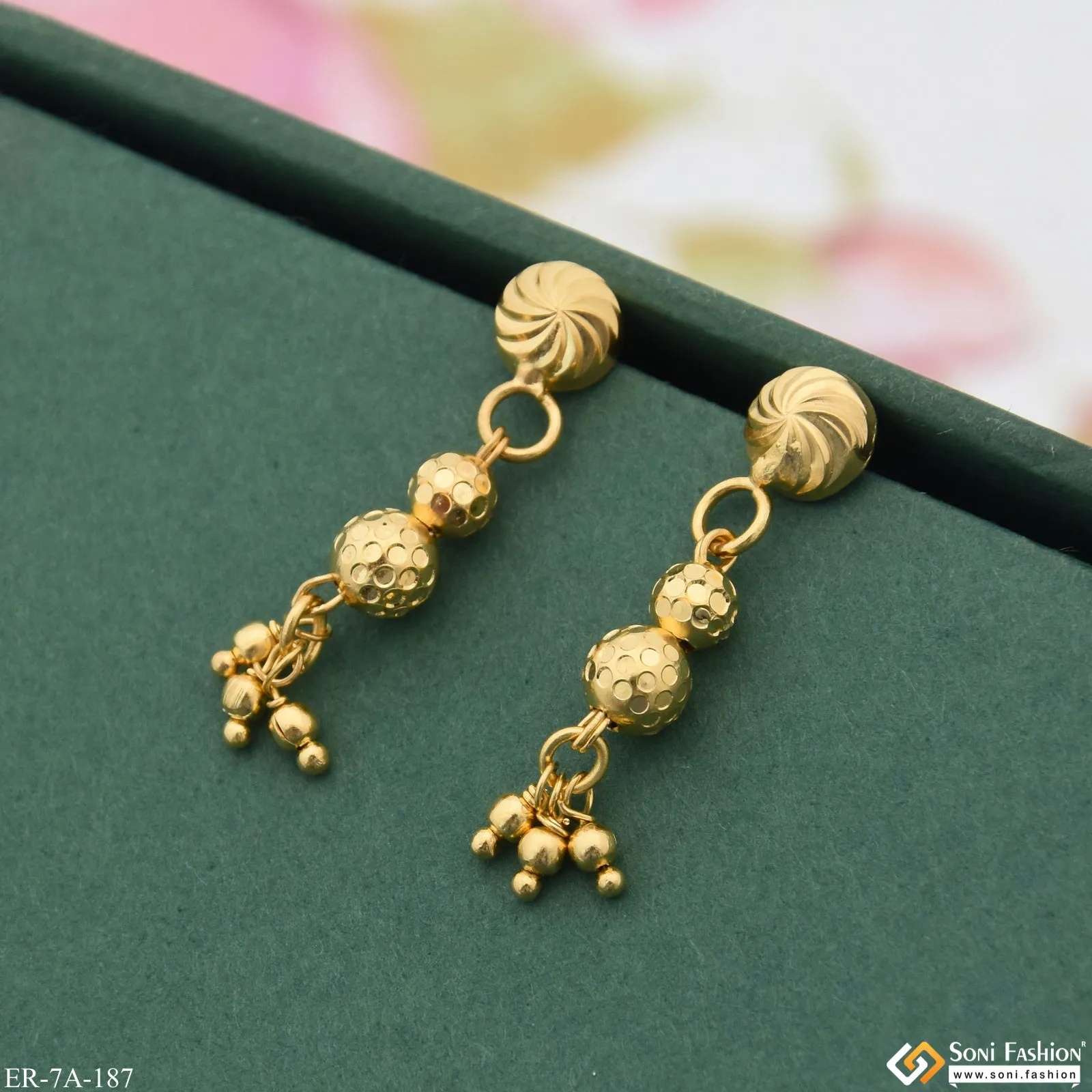 1 Gram Gold Plated Casual Design Fashionable Earrings for Ladies - Style A187