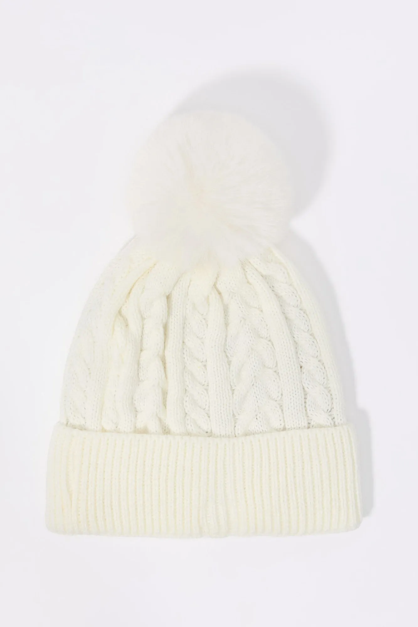 Cable Knit Pom Pom Beanie