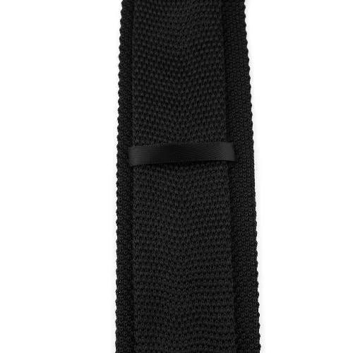 Classy Men Solid Black Knitted Tie