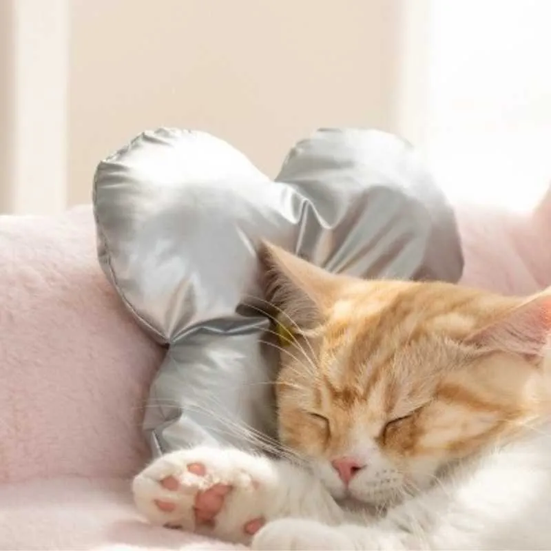 Floating Cloud Sofa For Pets