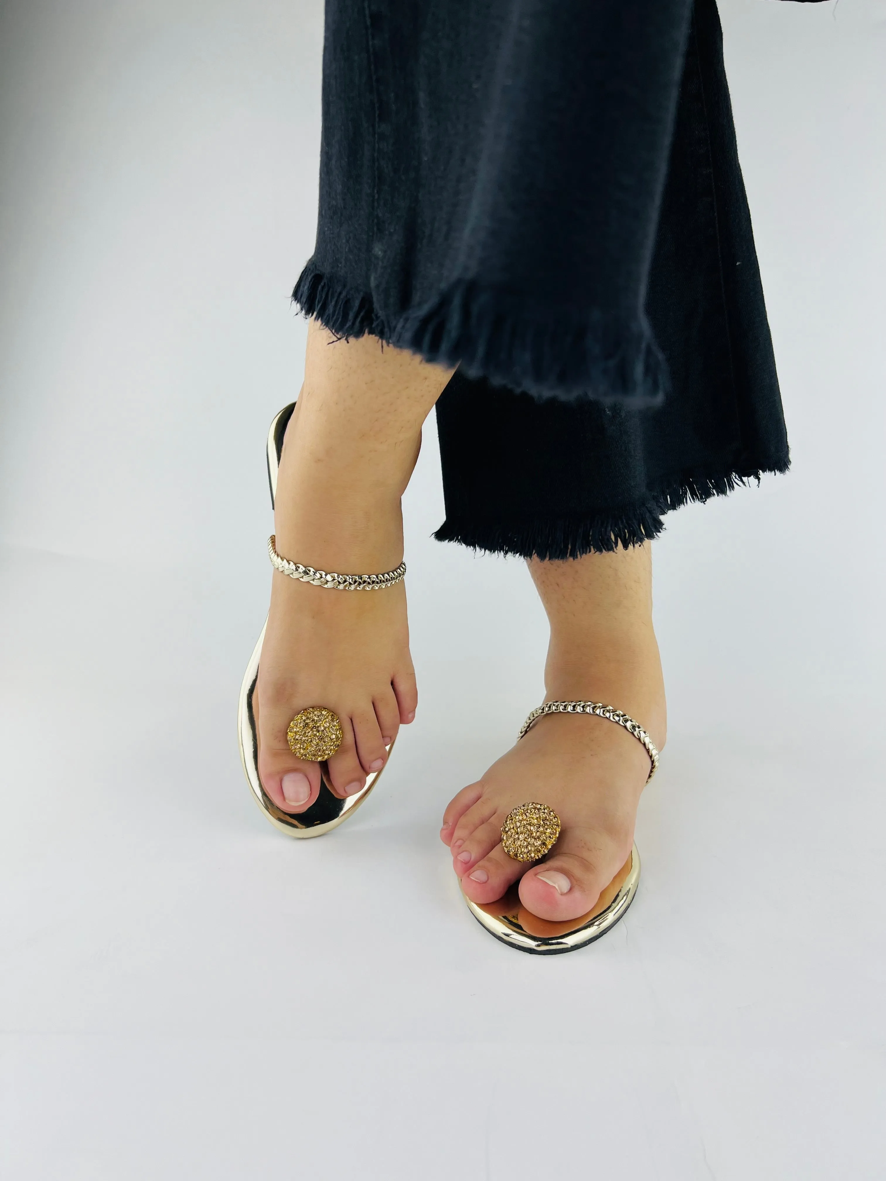 Spunkz Zinia Gold Rhinestone Ball Toe Ring Kolhapuri Flats Slides