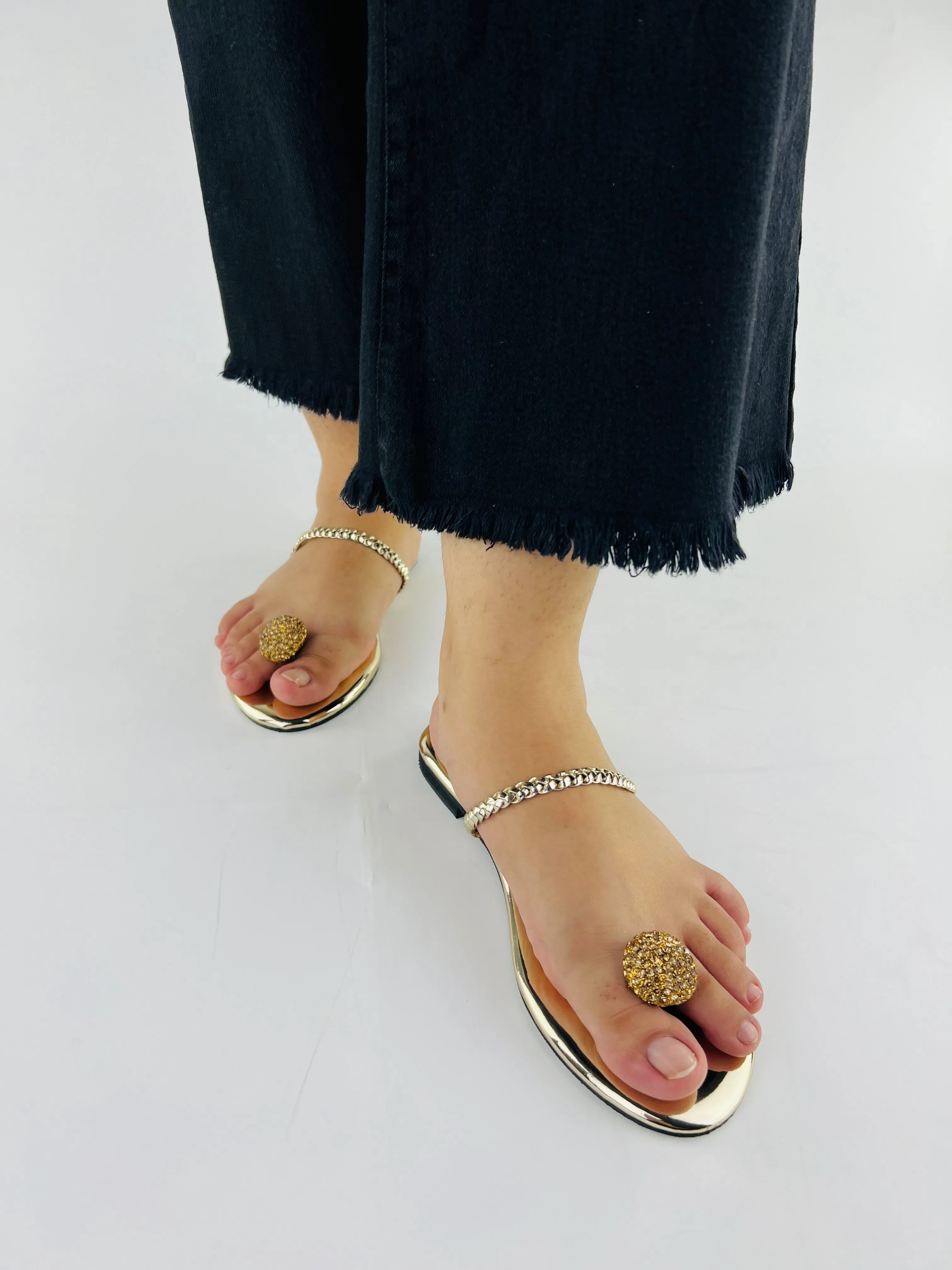 Spunkz Zinia Gold Rhinestone Ball Toe Ring Kolhapuri Flats Slides