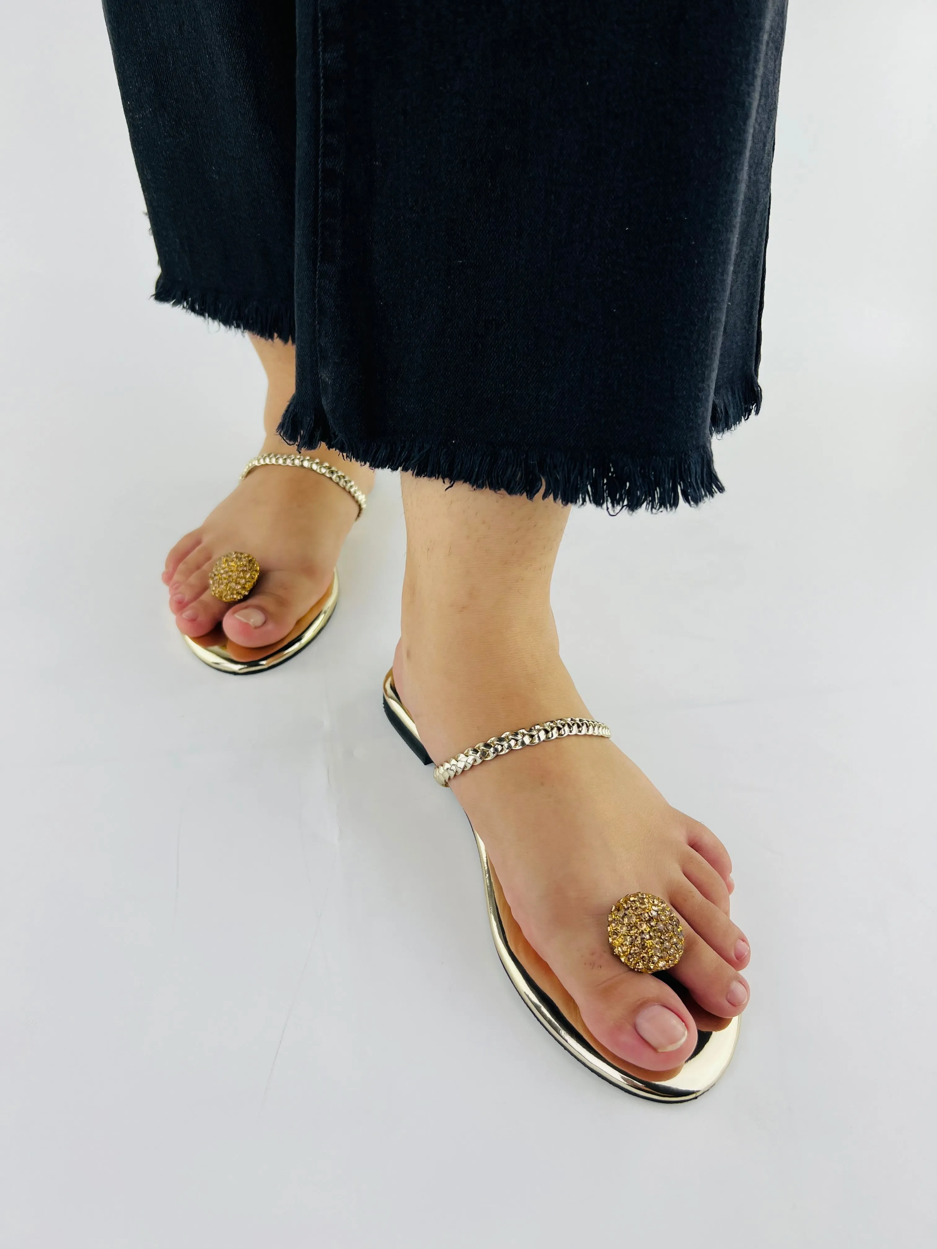 Spunkz Zinia Gold Rhinestone Ball Toe Ring Kolhapuri Flats Slides